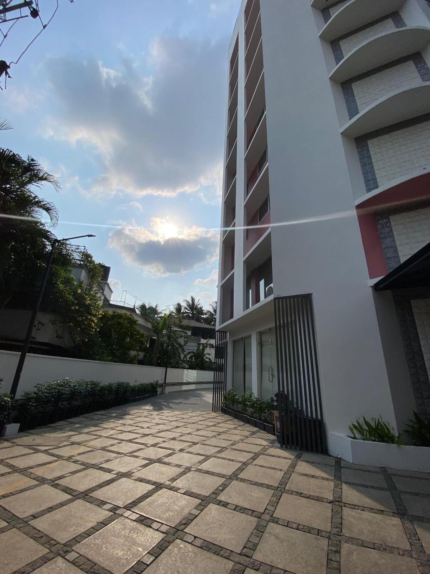 The Habitat Suites Guruvāyūr 外观 照片
