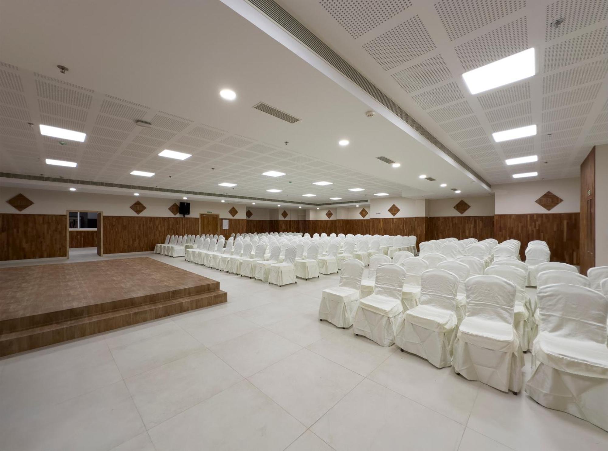 The Habitat Suites Guruvāyūr 外观 照片