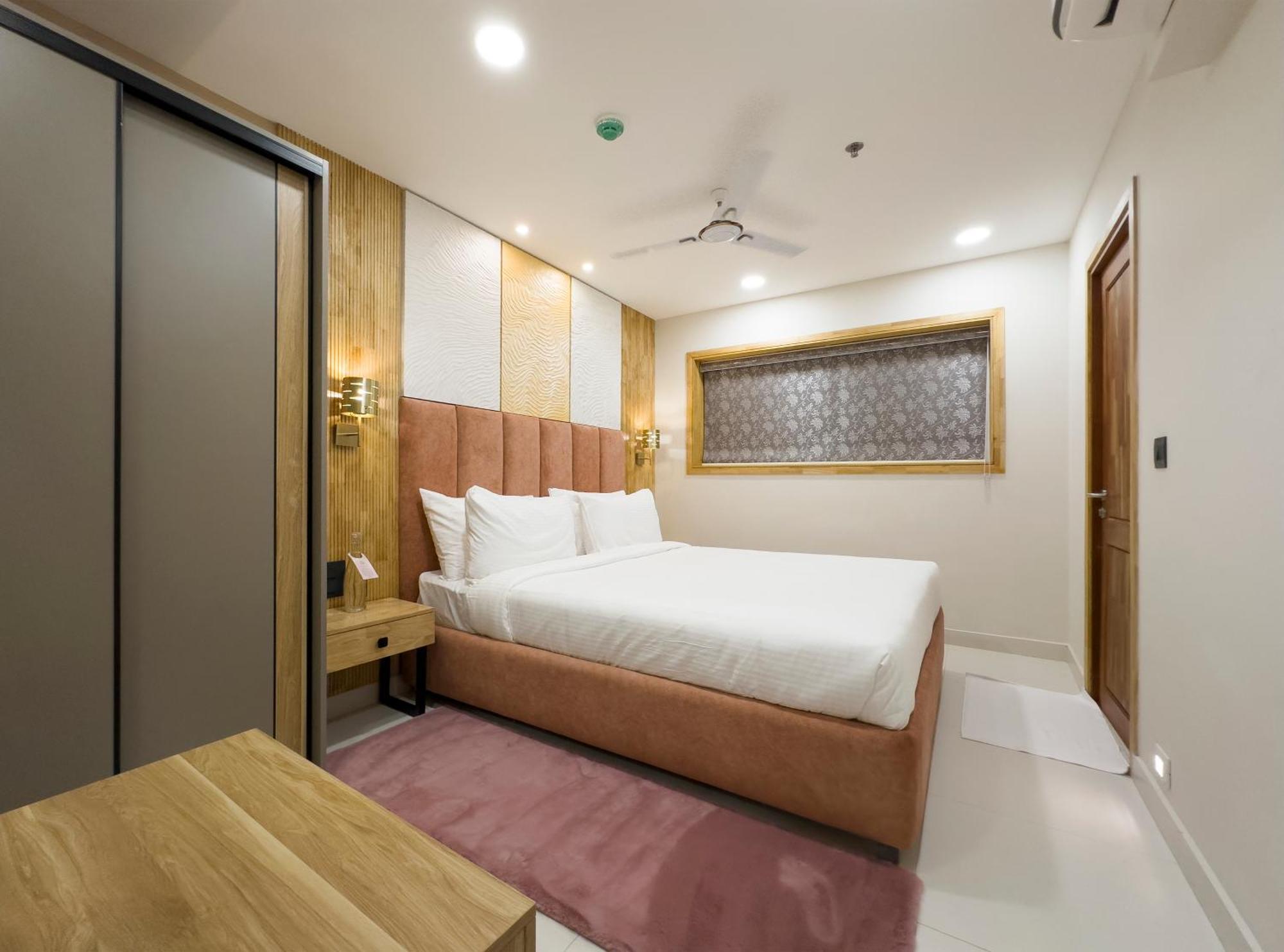 The Habitat Suites Guruvāyūr 外观 照片