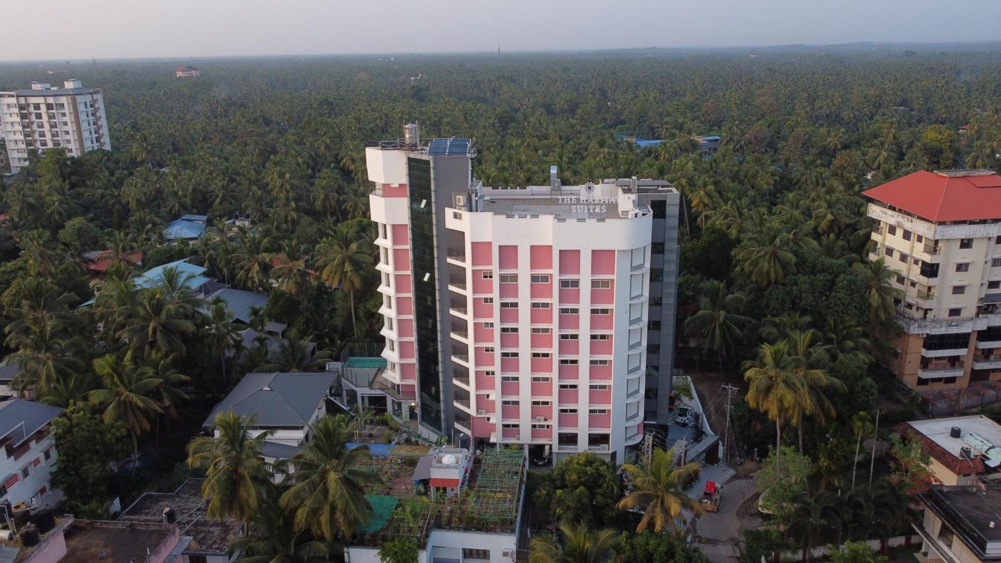 The Habitat Suites Guruvāyūr 外观 照片