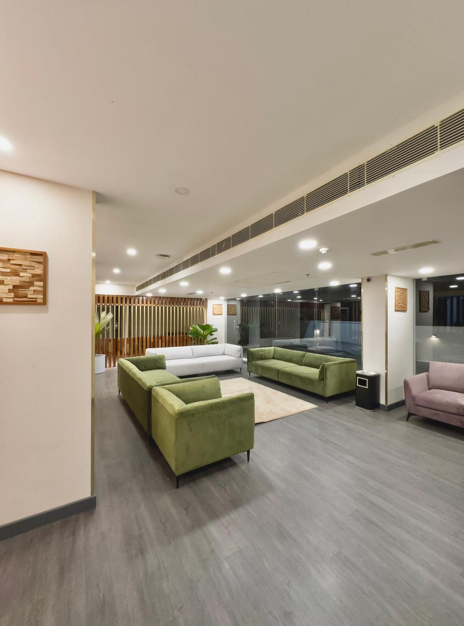 The Habitat Suites Guruvāyūr 外观 照片