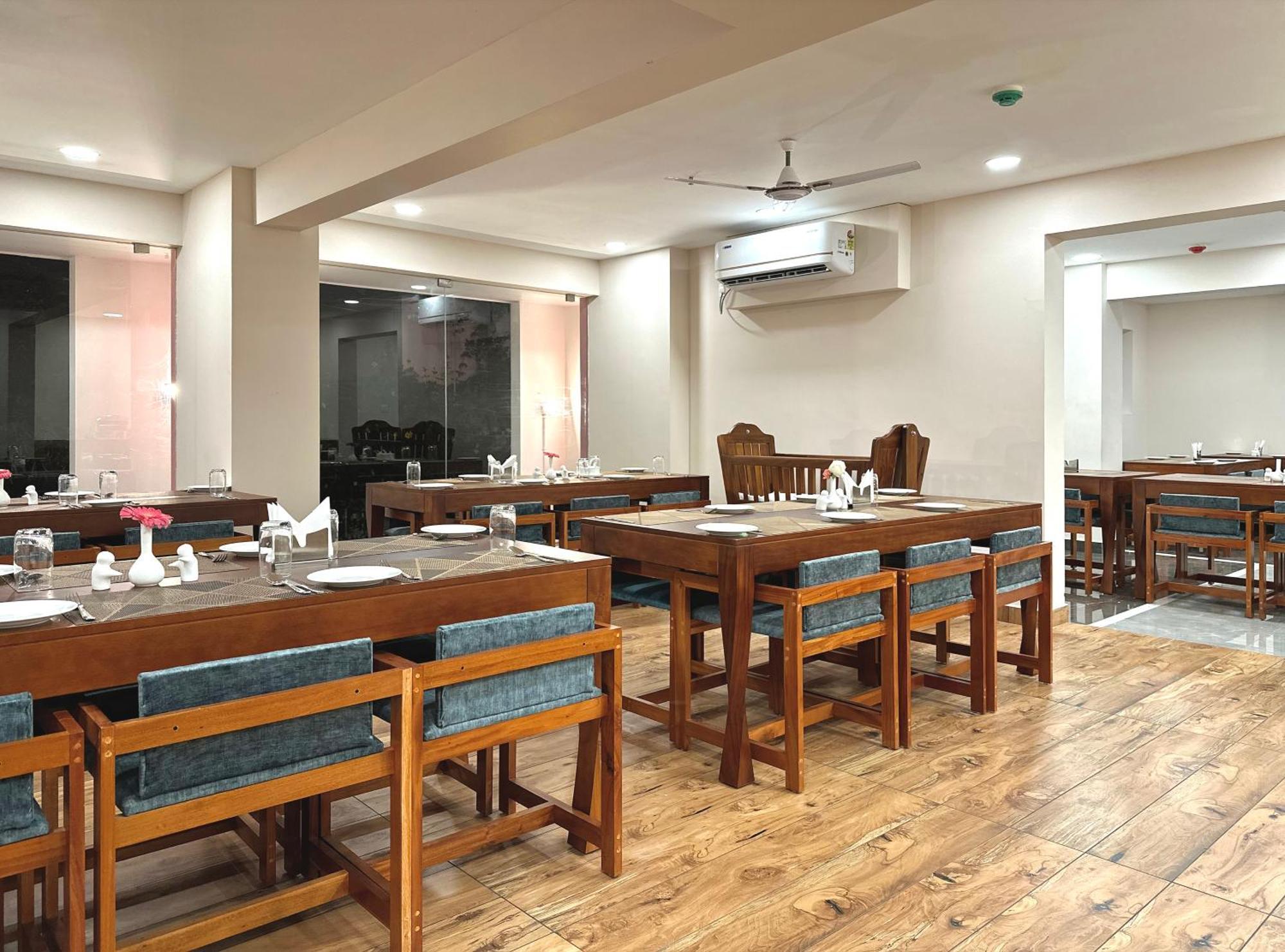 The Habitat Suites Guruvāyūr 外观 照片