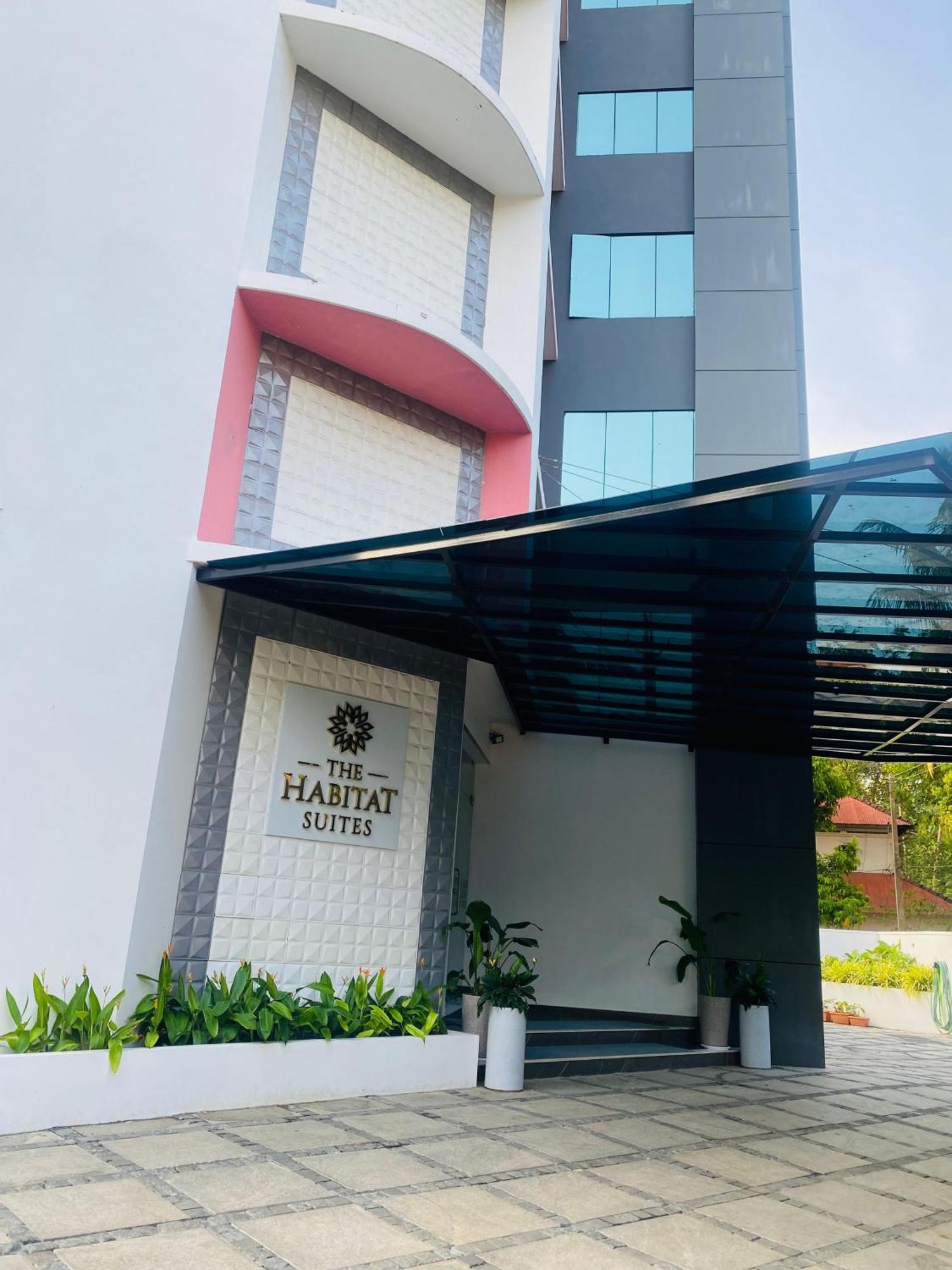 The Habitat Suites Guruvāyūr 外观 照片