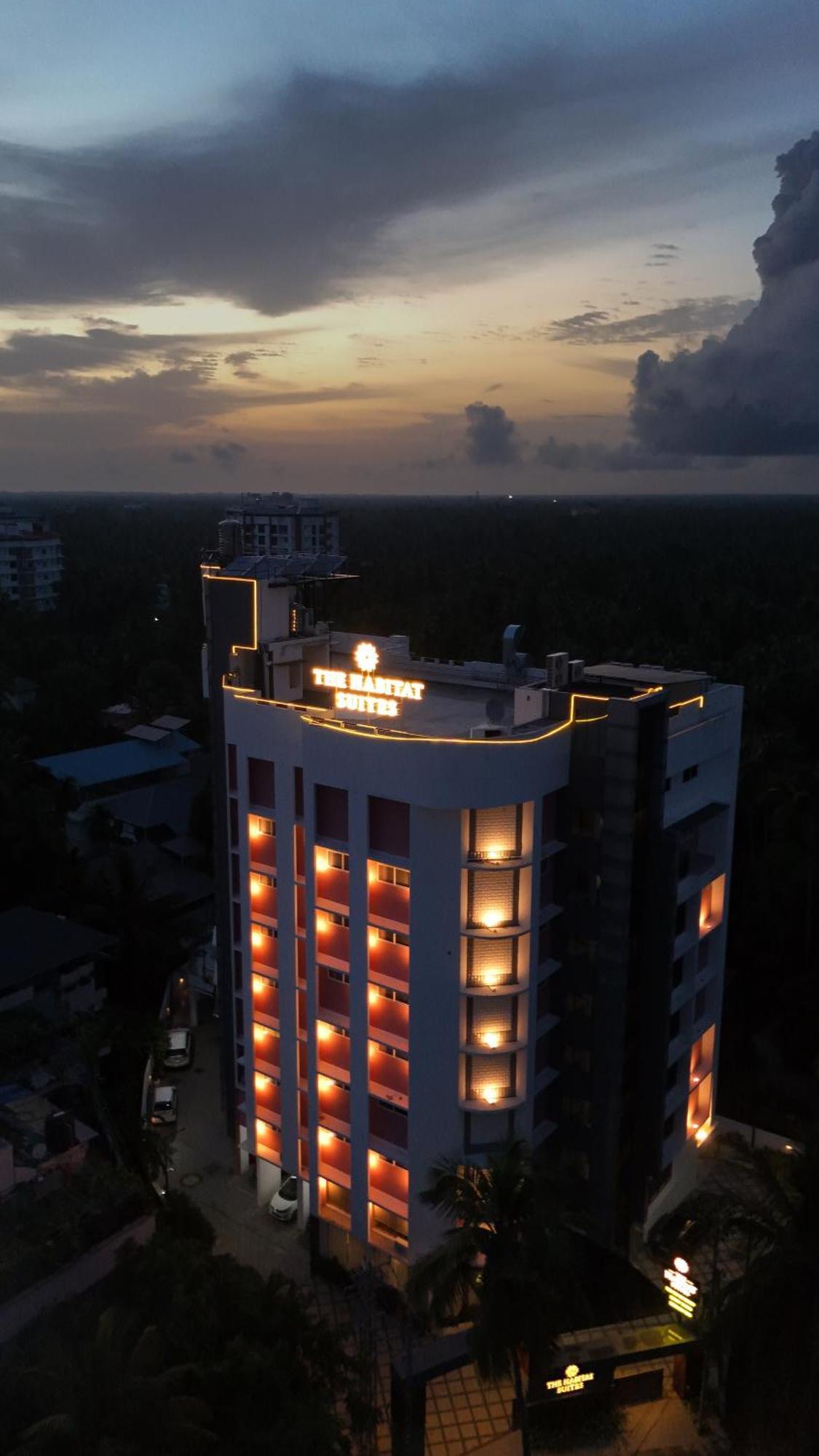 The Habitat Suites Guruvāyūr 外观 照片